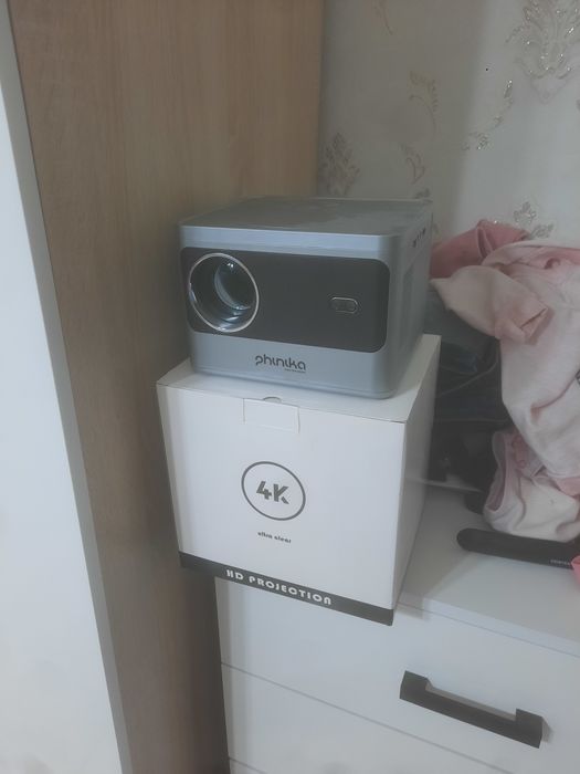 Продам проектор в отличном состоянии