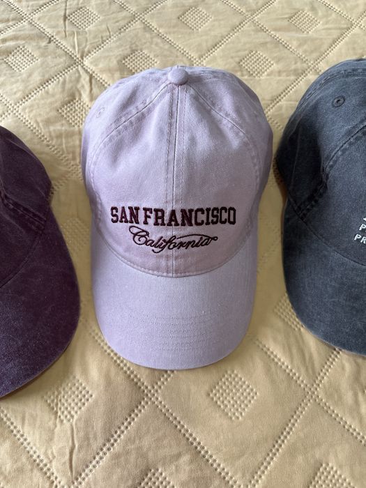 Дамски шапки H&M