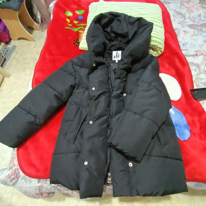 Продам куртку женскую