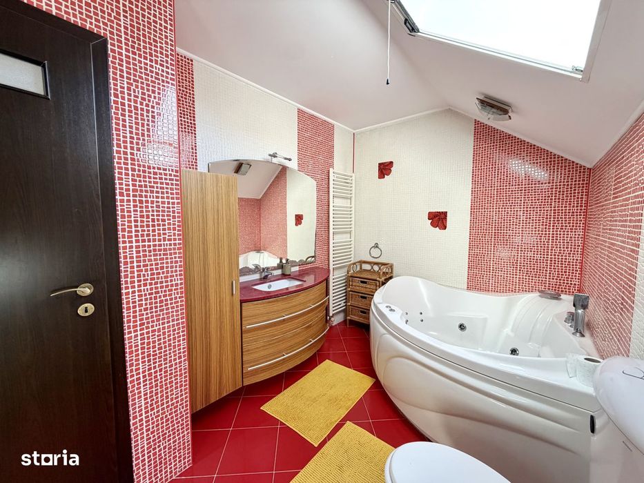 Casa individuala, 3 camere, 250 mp teren - Dumbravita