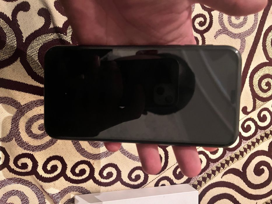 Iphone xr  гарантирован