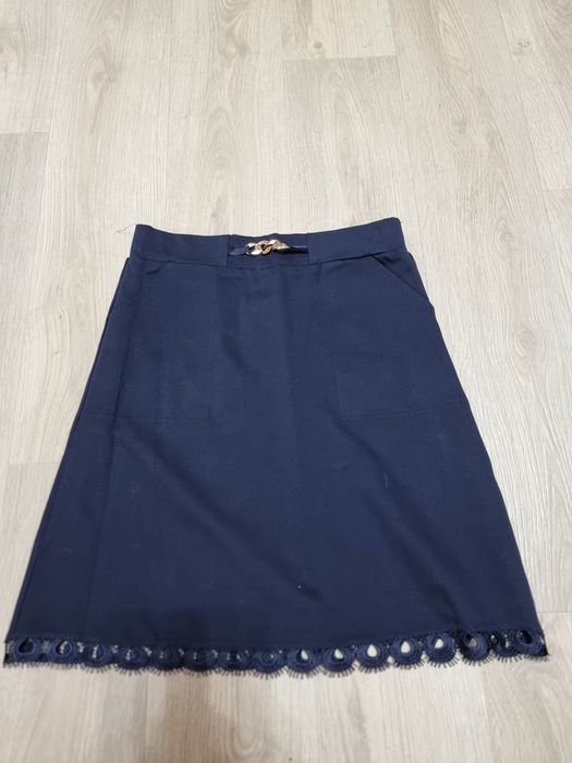 Продам Школьную одежду