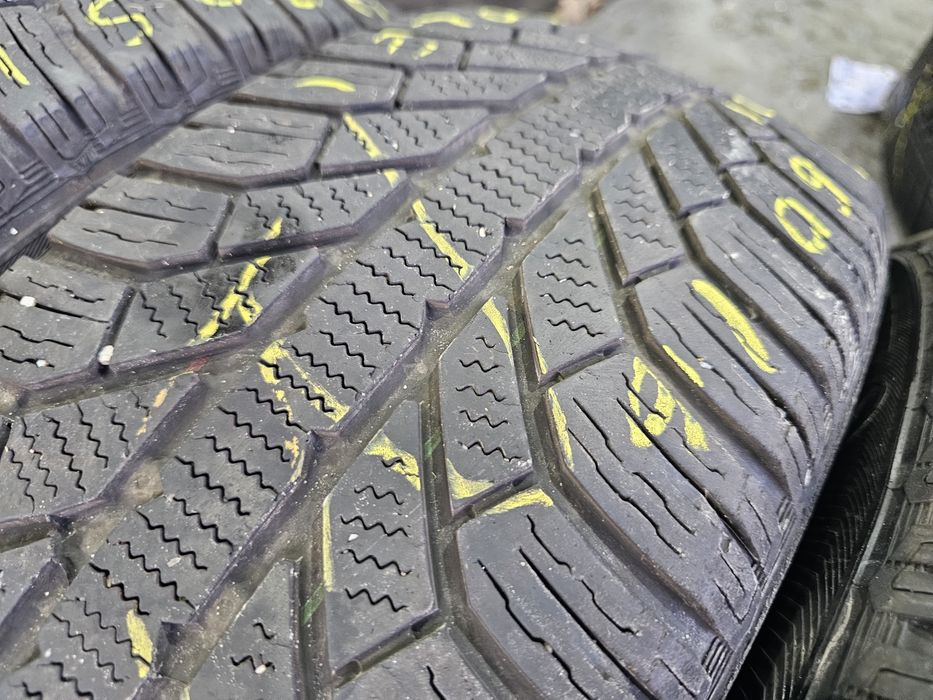 215 60 16 m+s semperit