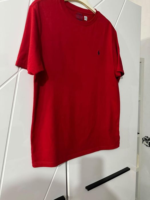 Vand tricou polo ralph lauren marime M/L nou original