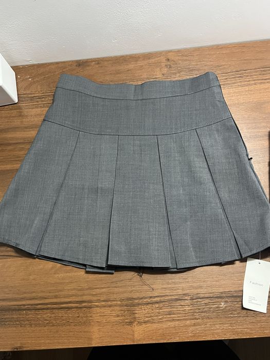ЮБКА серая, с шортами