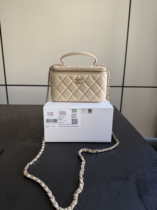 Chanel Vanity Caviar чанти
