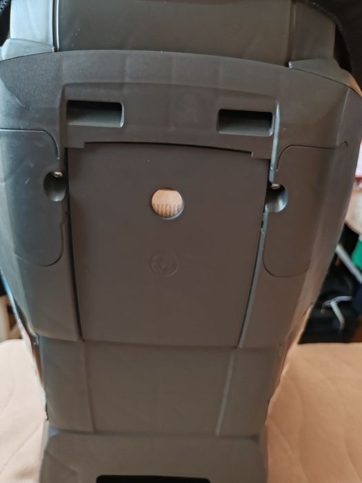 Детски столчета за кола Britax römer Safefix Cosmos