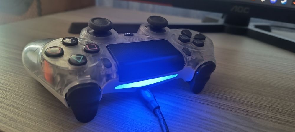 Controller PS4 Original Sony DualShock 4 – Ediție Specială Transparentă (Crystal Silver))