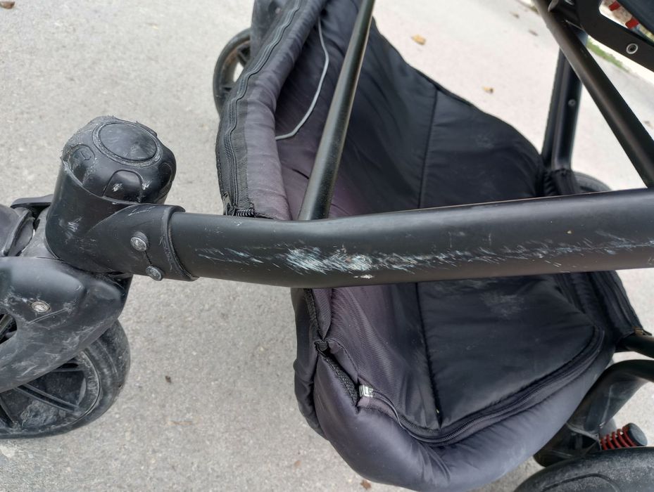 Количка за близнаци