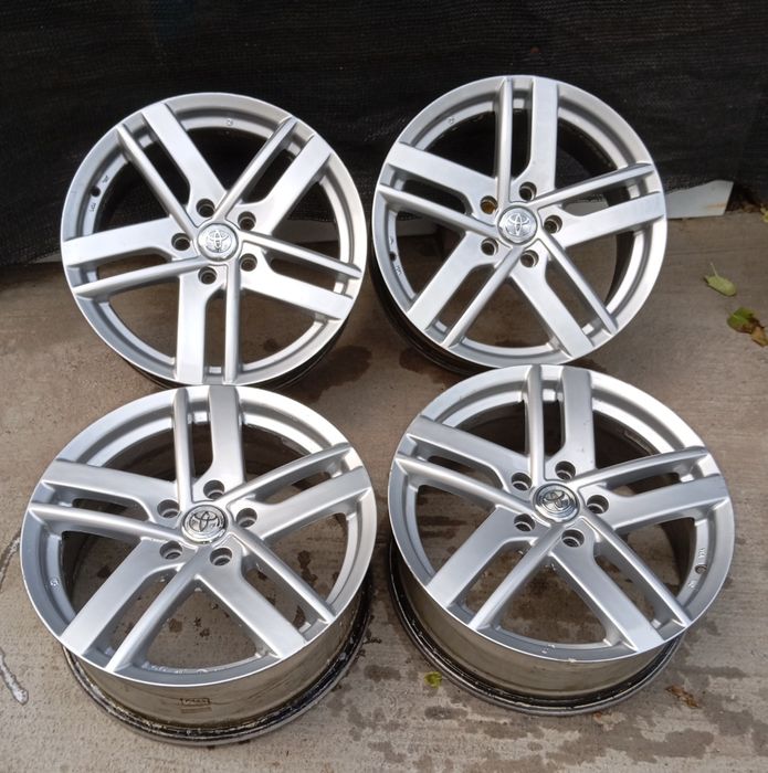 Диски 17 ет 38 крепёж 5/114,3  J 7