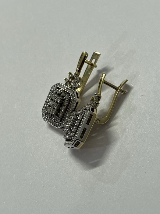 Золотые серьги с бриллиантами 585проба