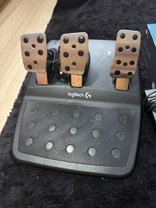 Volan Logitech G29