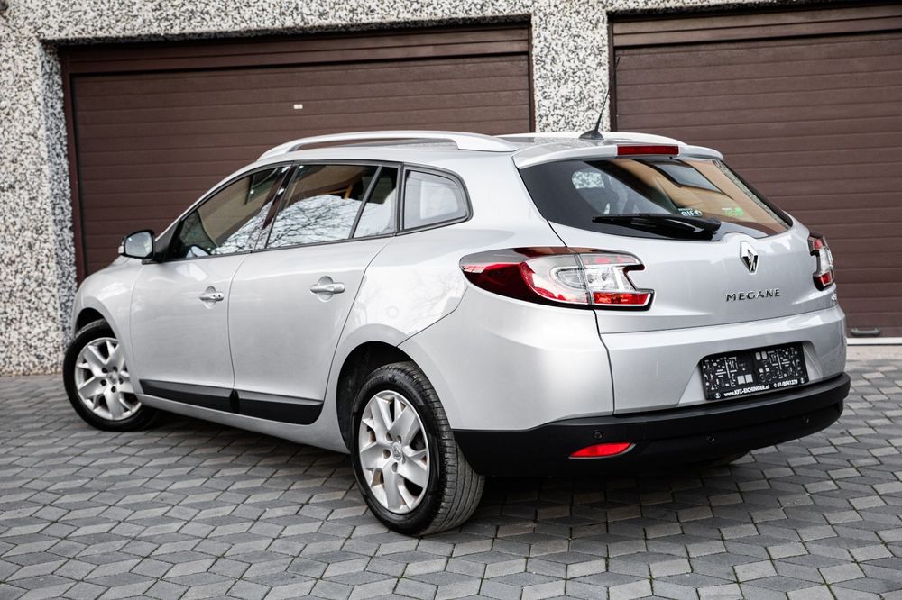 Renault Megane~Navigație~Senzori parcare~Euro 5