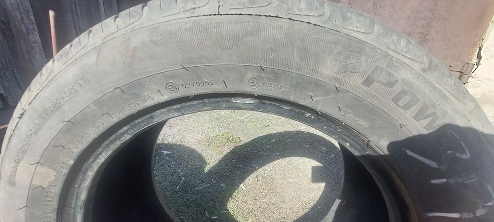 Продам летние шины.