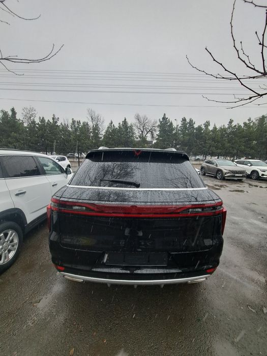 Срочна продаётся Nissan  Венучи ГИБРИД