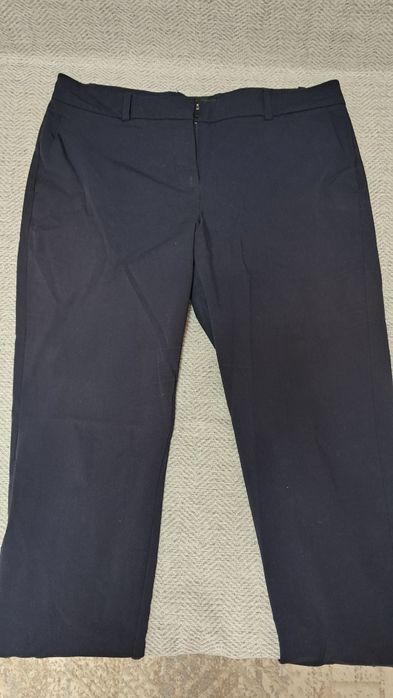 Отдам бесплатно женские вещи