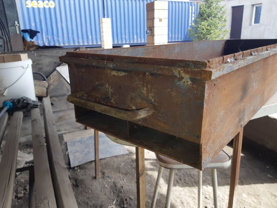 Продам мангал для шашлыка.