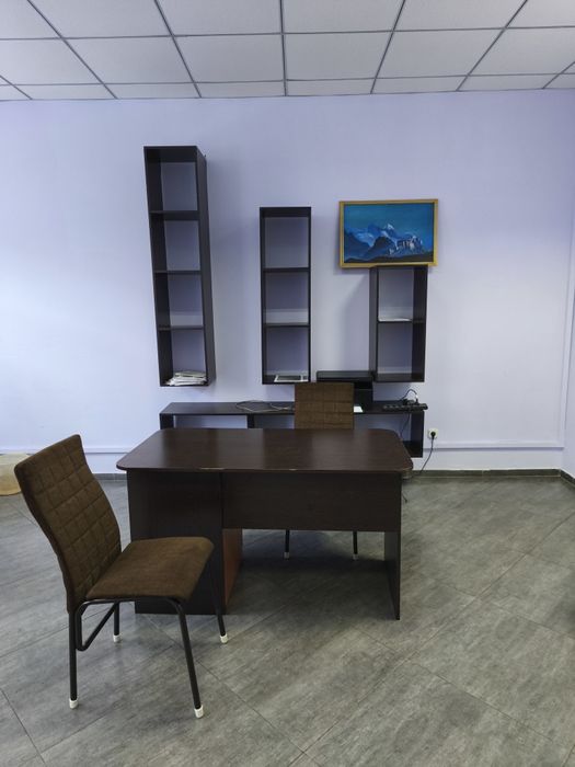 Продам офисную мебель