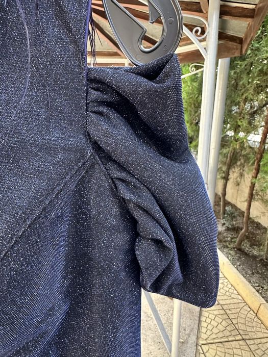 Официална рокля с цип и корсет