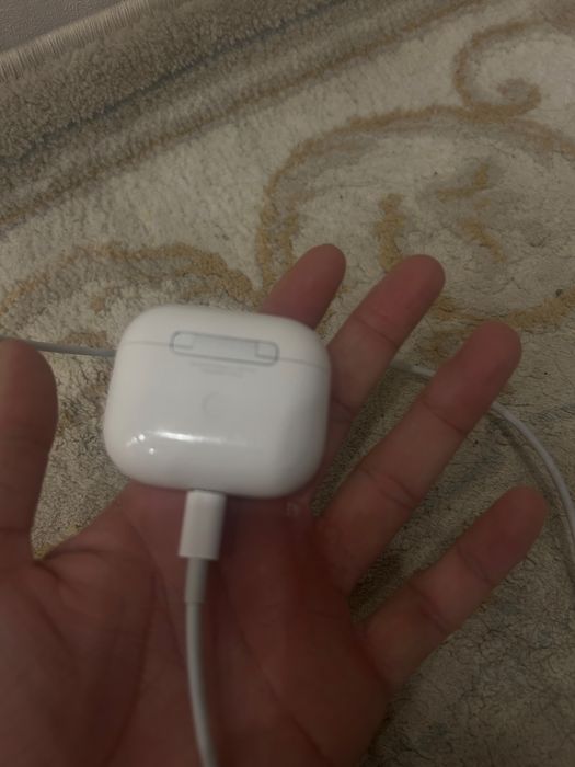 Наушники Эйрподс