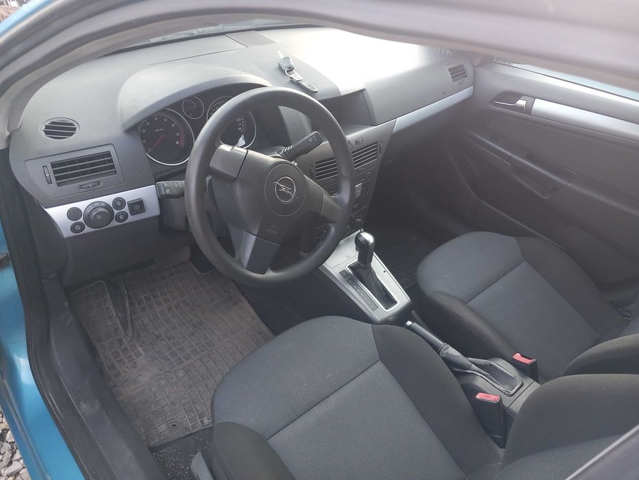 Opel Astra H -1.8 16v -125кс/2006/ - на части