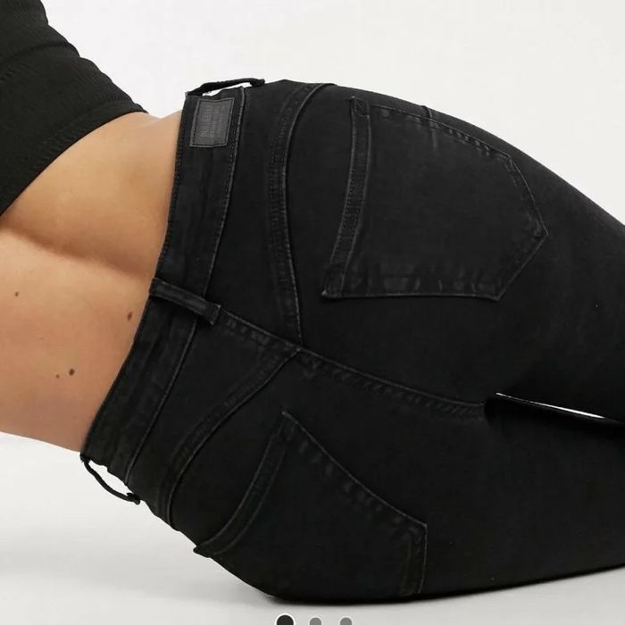 Пуш ап шорты hm