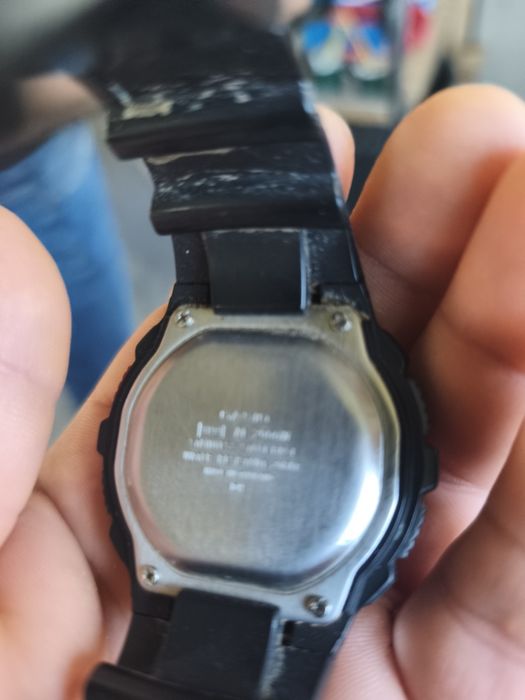Casio ae 2000 w !