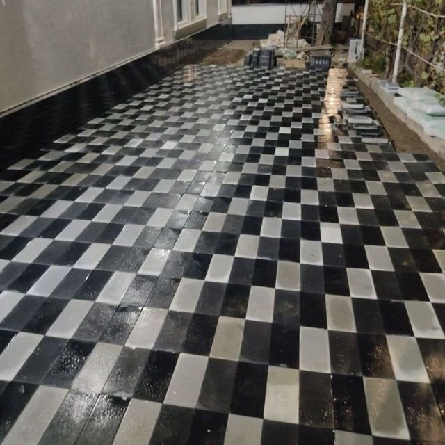 Bruschatka Kafel sokil zina