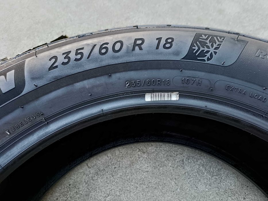 Set 4 anvelope de iarna 235 60 18 michelin pilot alpin 5 profil 7,8 mm