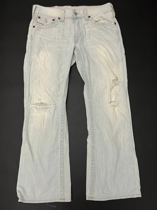 TRUE religion DISTRESSED jeans