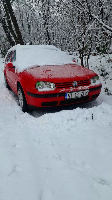 Vând golf 4 1.9 ajm