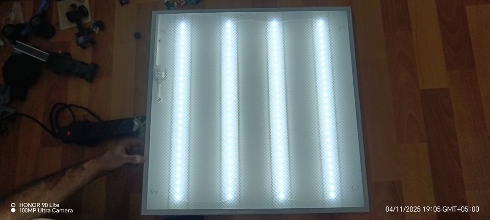 Панель потолочная светодиодная