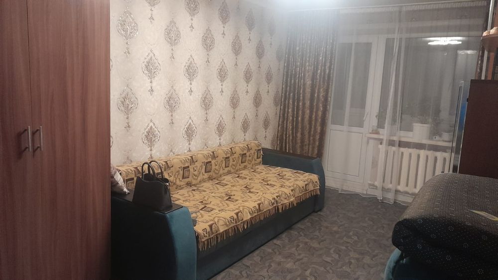 Продаю 1 комн КВ 17мкр 35 д