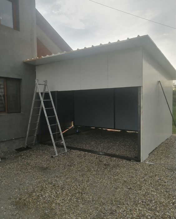 Vând garaj auto 5/4