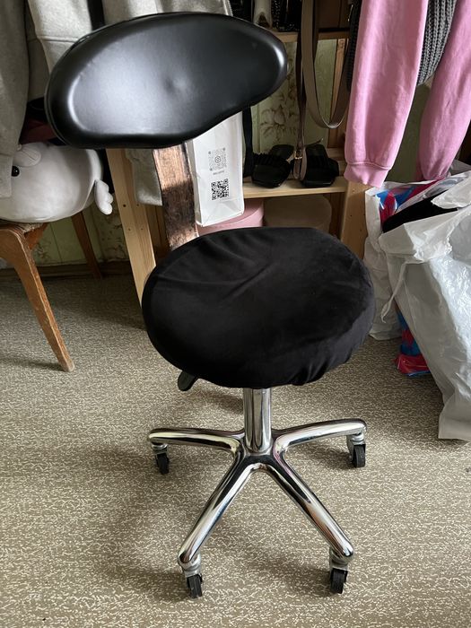 Продам стул, подойдет для бьюти мастеров