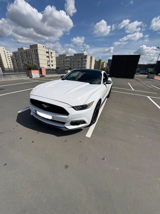Ford Mustang Vand Ford Mustang 2.3 EcoBoost 2017 – model USA