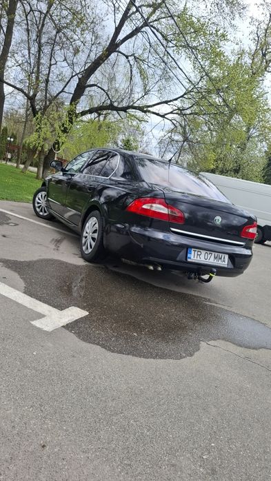 Skoda Superb 2 – 2009 
Vând Skoda Superb 2, an 2009,