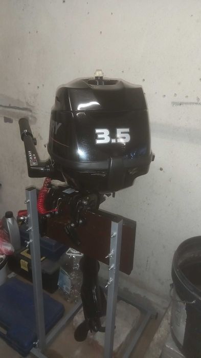 Извънбордов двигател MERCURY  3,5кс къс ботуш