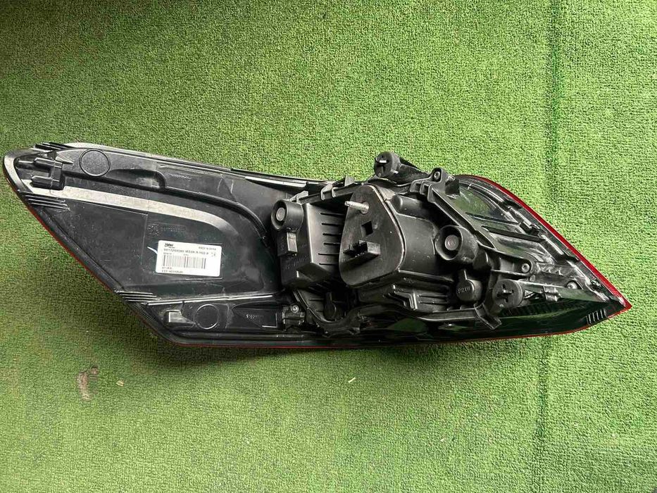 Десен стоп за Peugeot 301 след 2017 г. #038V.