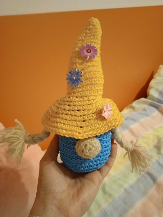 Jucărie croșetată