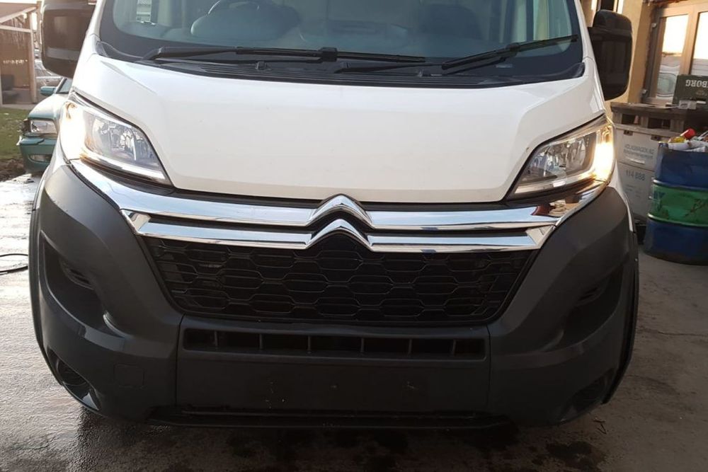 Cumparam dube, autoutilitare pentru dezmembrat Citroen Jumper