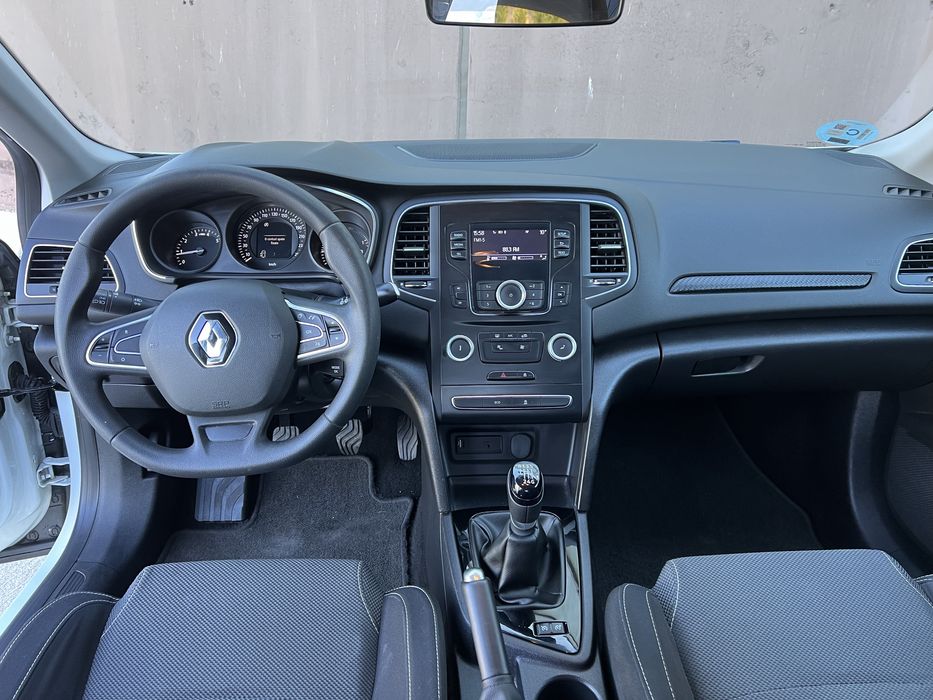 Renault Megane 4 / Euro 6 / 2016 / Inmatriculat