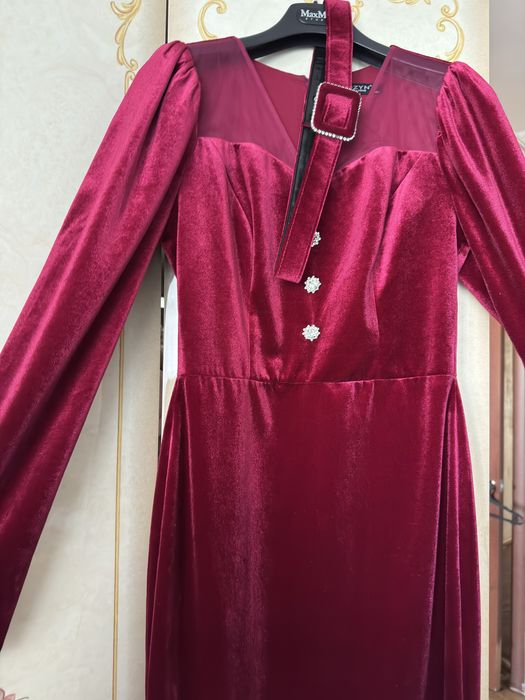 Новое Турецкое платье бордовый бархат
