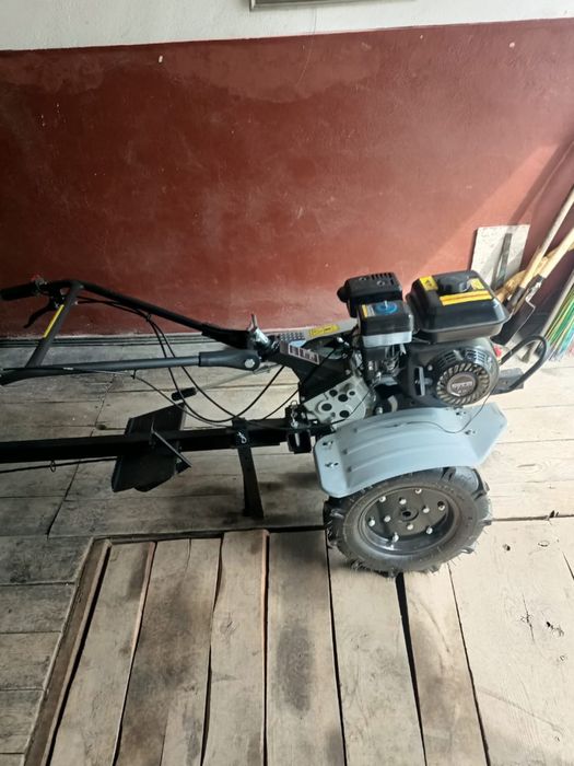 Мотоблок Булат МБ-8