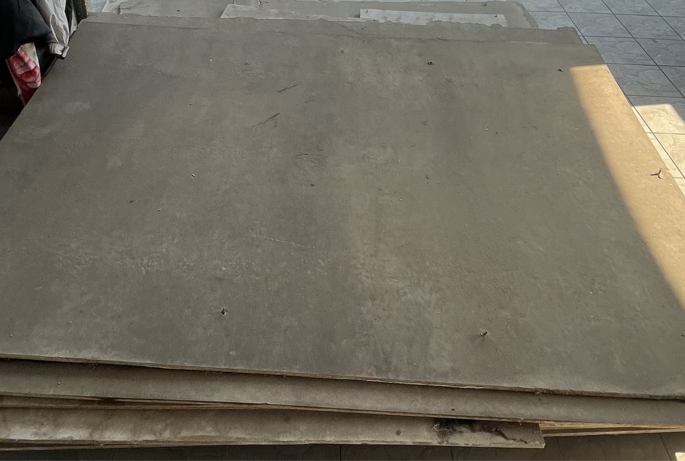 Продам ДСП в хорошем состоянии