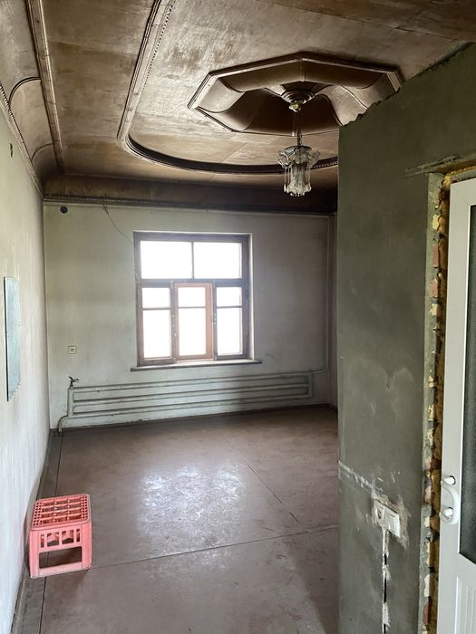 Nazarbek (repromda) uy sotiladi 8sotix