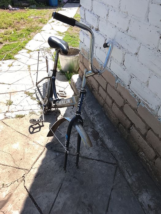 Продам без колёс