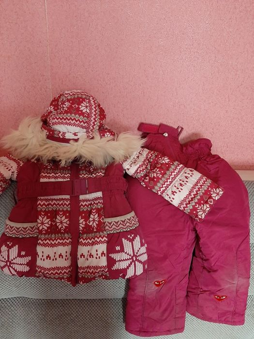 Зимний костюм на девочку