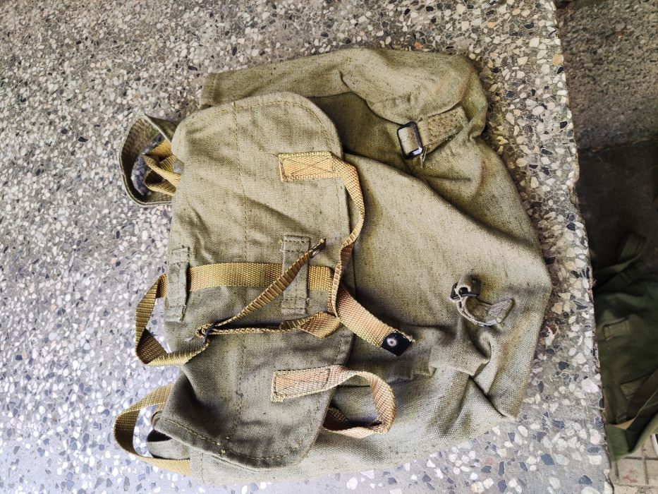 Войнишка чанта...