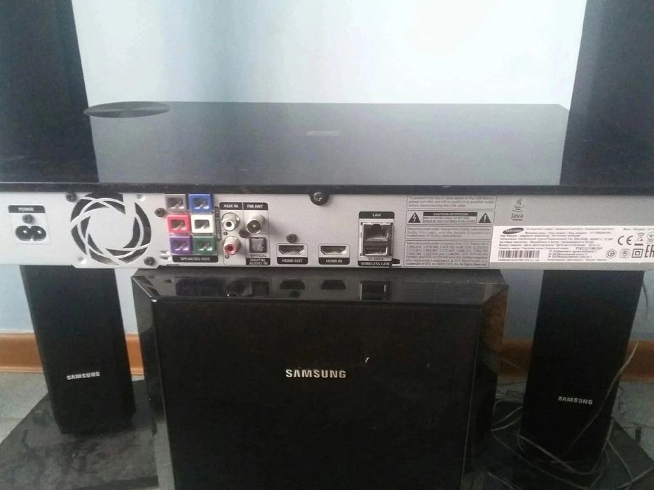 Самсунг 3Д Блю рей блютузом.